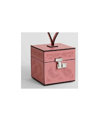 Shop Fashion Concierge Vip Moynat - Mini Vanity Wihte Lace In Pink