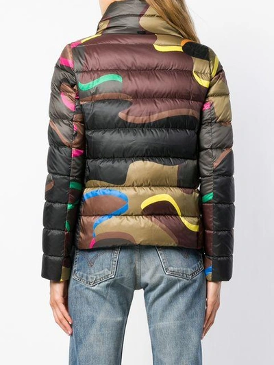 camouflage-print puffer jacket