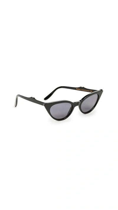 Shop Illesteva Isabella Sunglasses In Black/grey