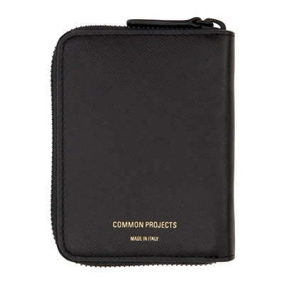 Shop Common Projects Woman By  Black Saffiano Zip Wallet In 7547 Black