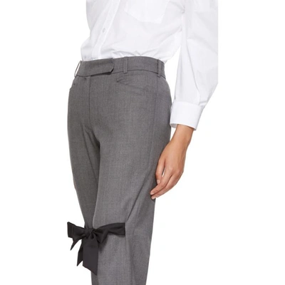 Shop Simone Rocha Grey Cropped Bows Trousers In Ch/black