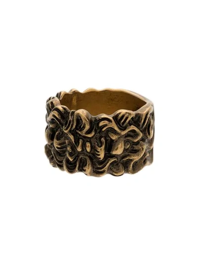 Shop Gucci Lion Head 15mm Ring In Metallic
