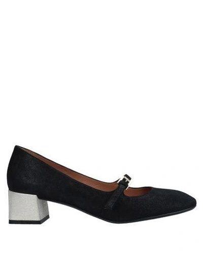 Shop Fratelli Rossetti Pump In Black