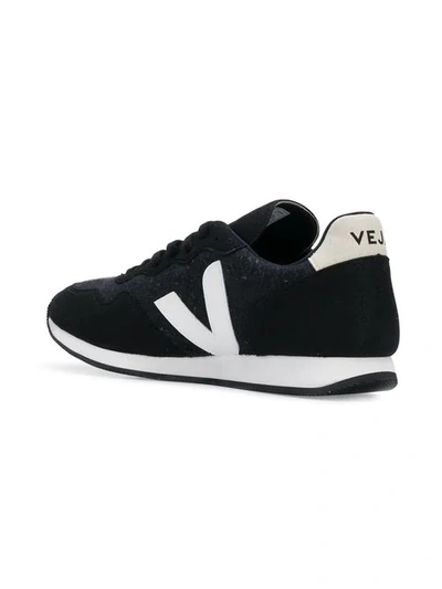 Shop Veja Contrast Logo Sneakers - Black