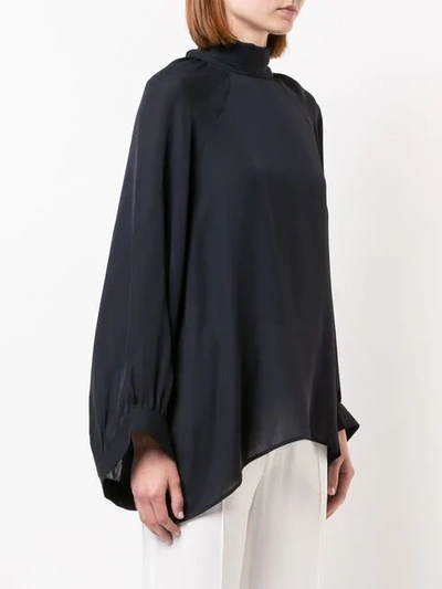 wide sleeved blouse