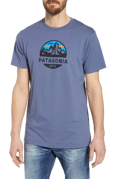 Shop Patagonia Fitz Roy Scope Crewneck T-shirt In Dolomite Blue
