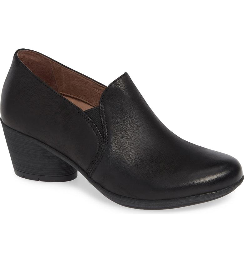 dansko robin shoe