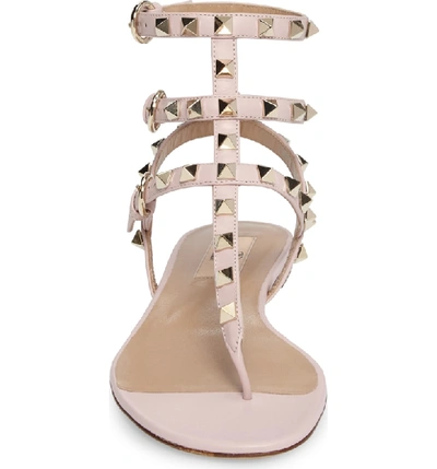 Shop Valentino Rockstud Cage Thong In Light Pink