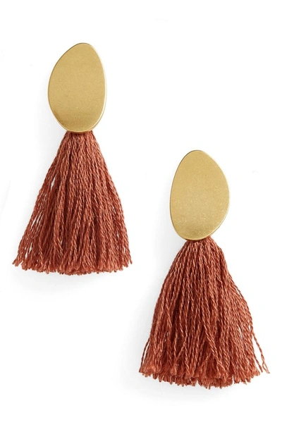 Shop Madewell Curved Tassel Earrings In Warm Nutmeg