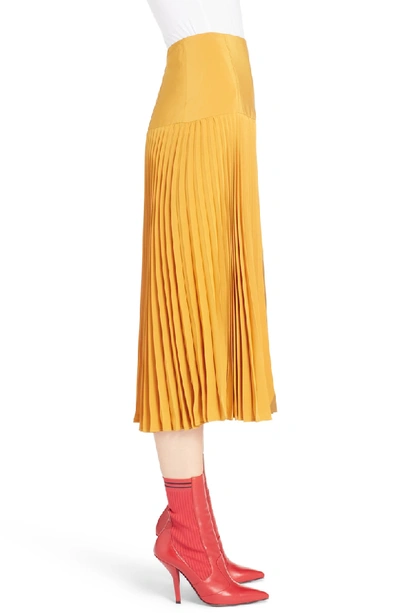Shop Fendi Pleated Silk Crêpe De Chine Skirt In Gold