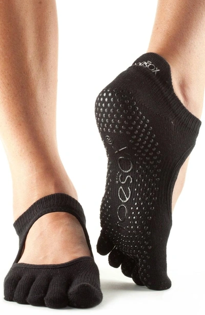 Shop Toesox Bellarina Full Toe Gripper Socks In Black