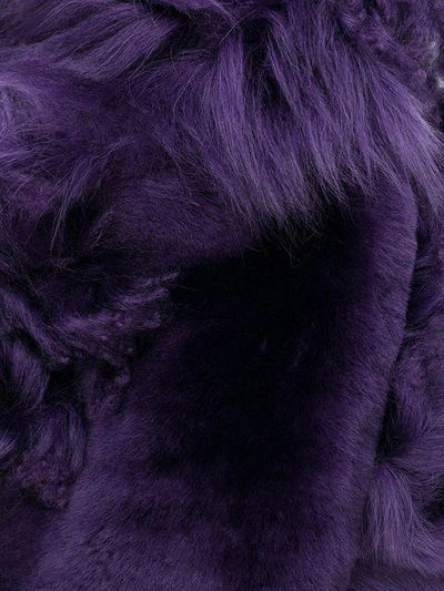 Shop Desa 1972 Schal Aus Shearling In Purple