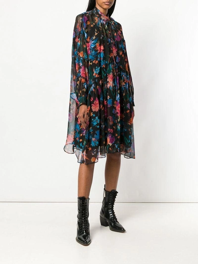 Shop Iro Kleid Mit Blumenmuster - Schwarz In Black