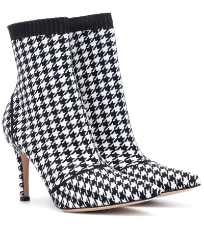 Shop Gianvito Rossi Houndstooth 85 Ankle Boots In Black