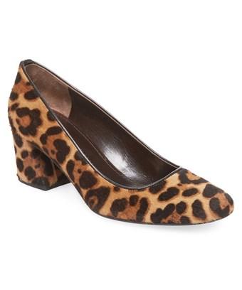 stuart weitzman leopard pumps