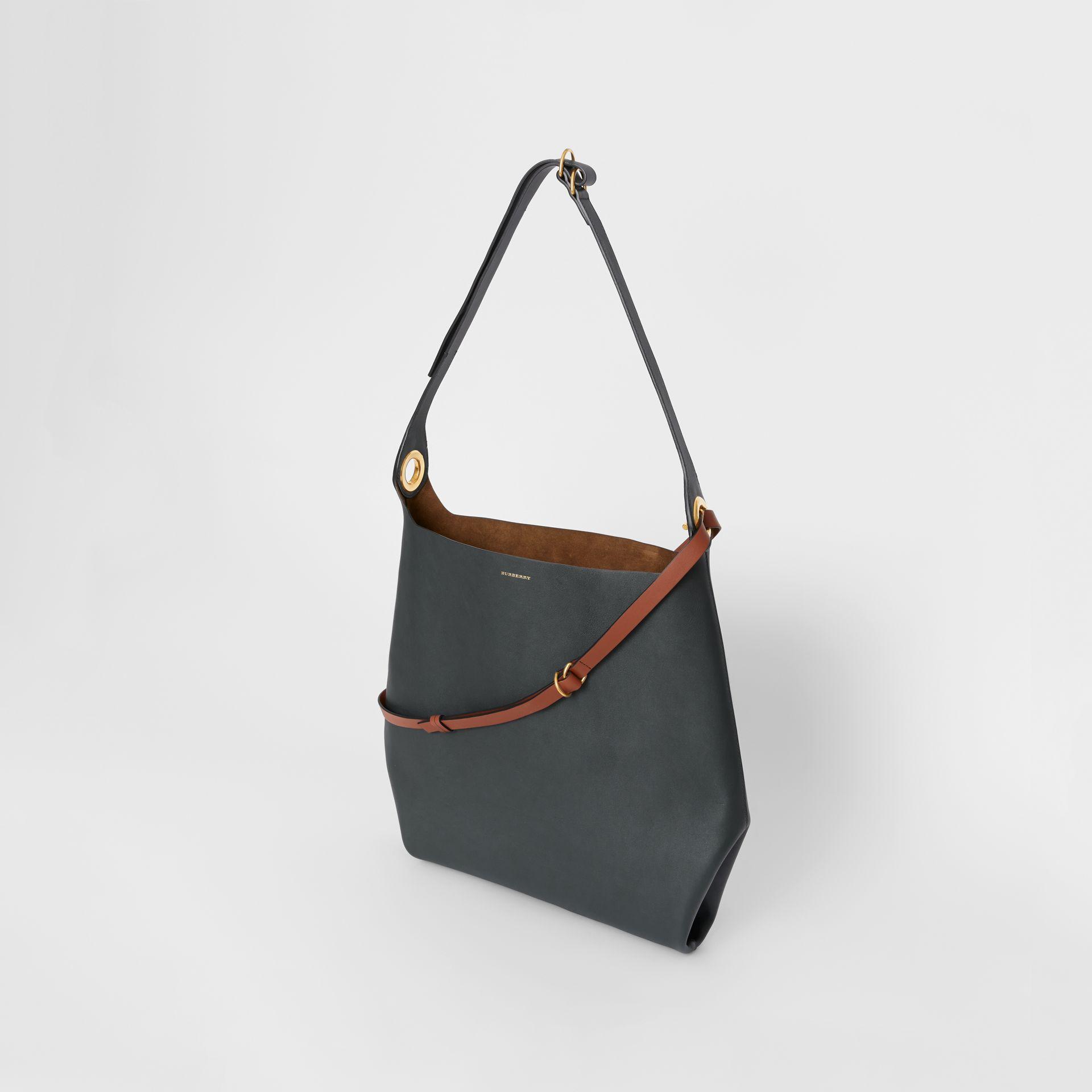 burberry the leather grommet detail backpack