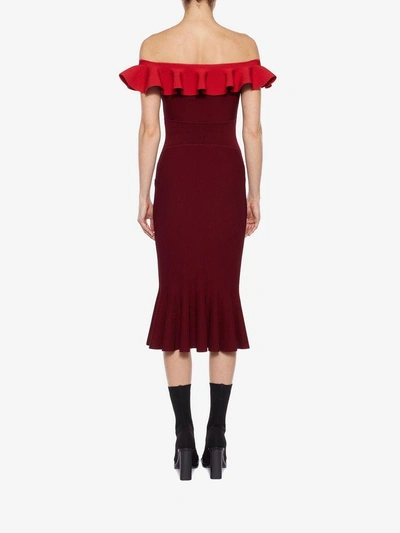 Shop Alexander Mcqueen Color-block Ribbed Midi Dress In Carmine/red
