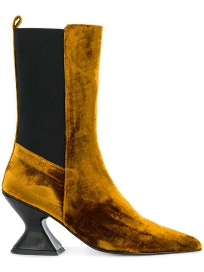 hourglass heel boots