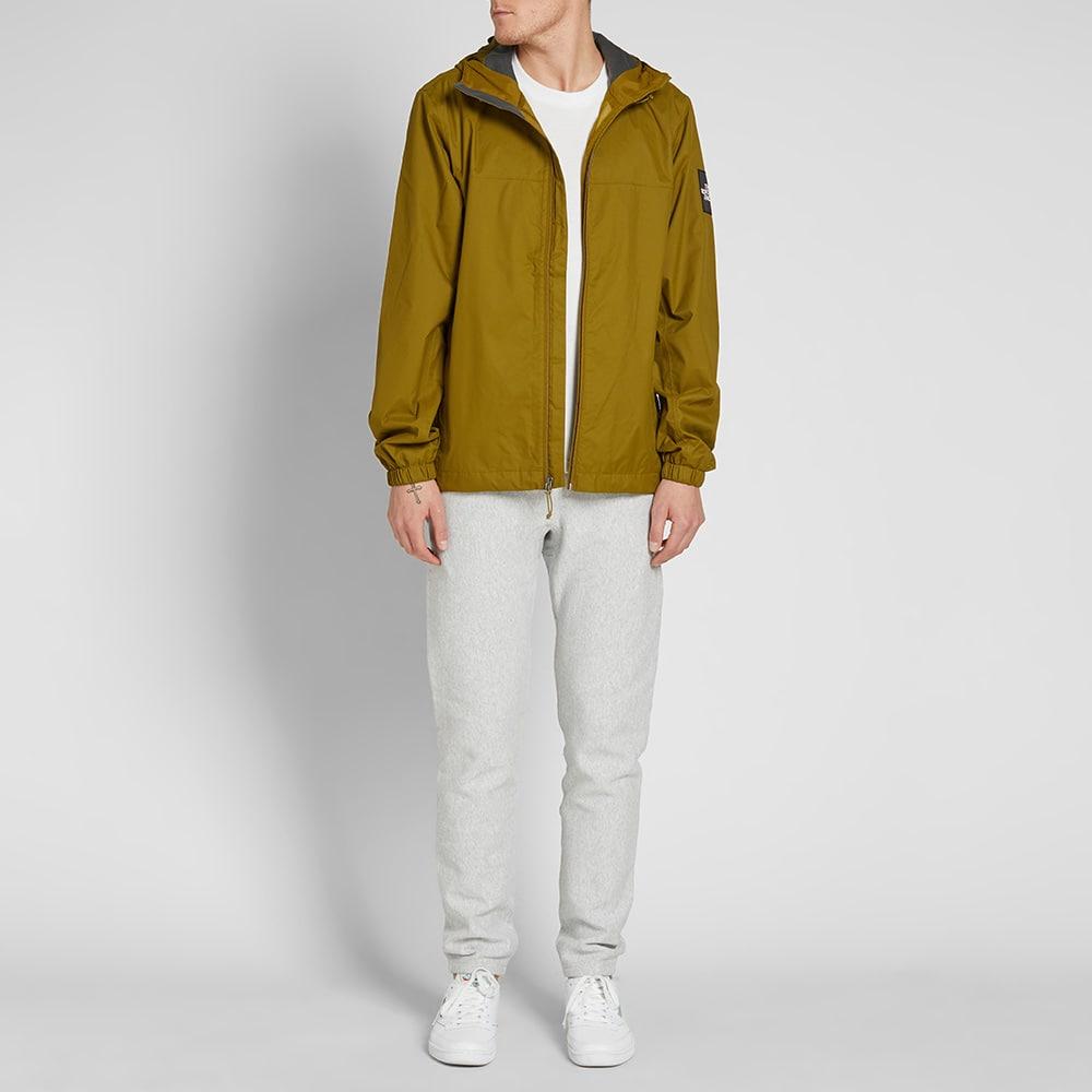 the north face 1990 mountain q jacket green