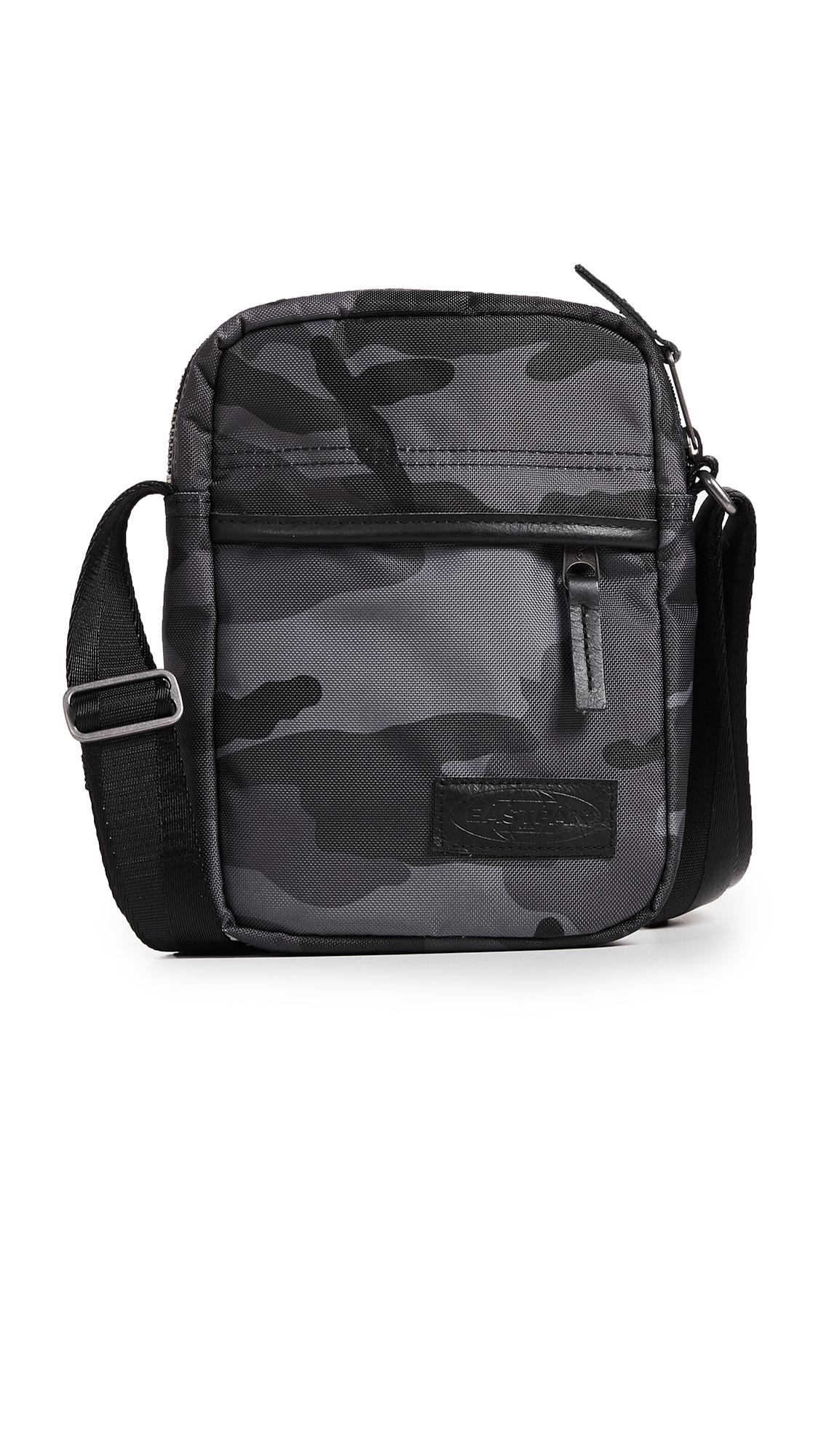 eastpak the one camo