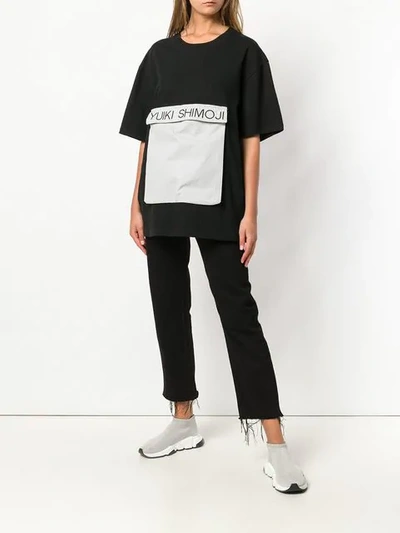 Shop Yuiki Shimoji T-shirt Mit Klapptasche In Black
