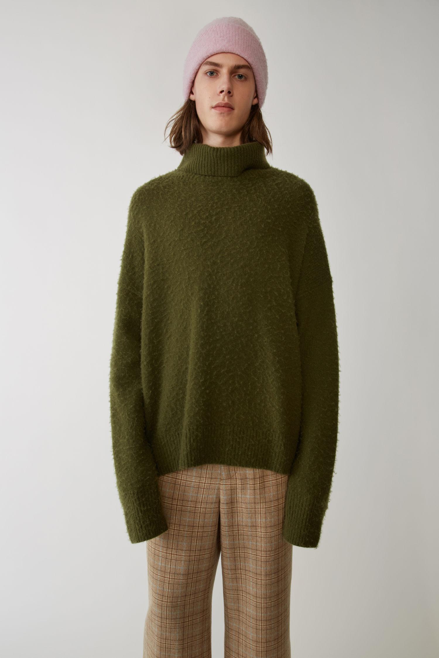 hunter green turtleneck sweater