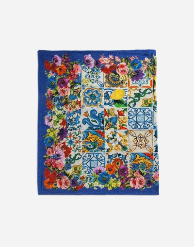 Shop Dolce & Gabbana Printed Terrycloth Beach Towel (115 X 185) In Majolica Print