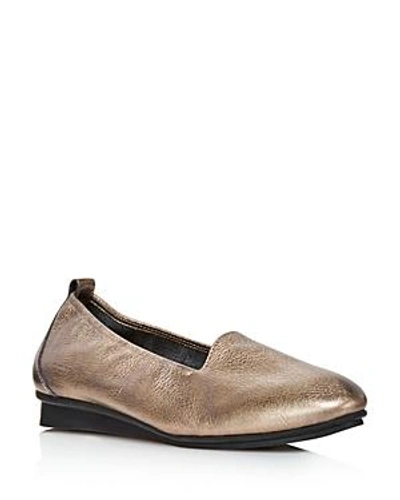 Shop Arche Women's Ninolo Metallic Leather Flats In Metallic Silver