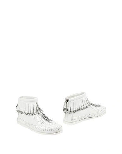 Shop Alexander Wang Ankle Boot In White