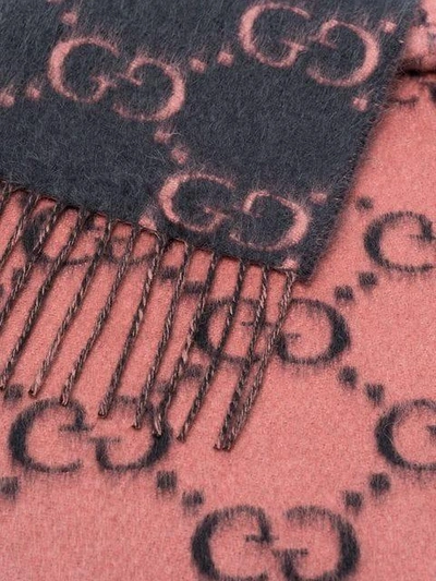 Shop Gucci Logo Intarsia Scarf - Unavailable In Grey Pink