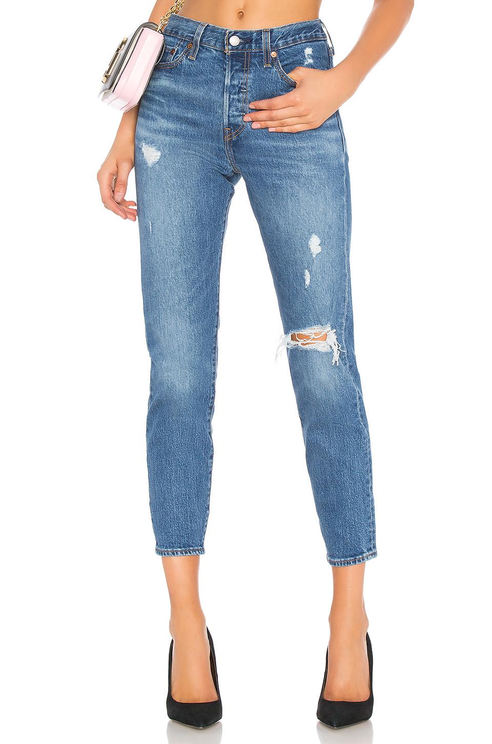 levi's wedgie cropped jeans