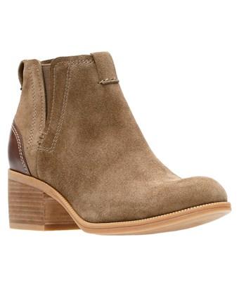clarks artisan women's shoes