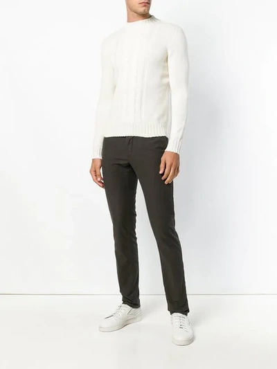 slim fit basic chinos