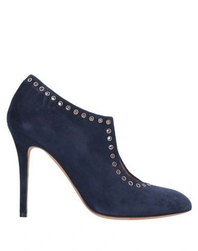 Shop Alexa Wagner Pumps In Dark Blue