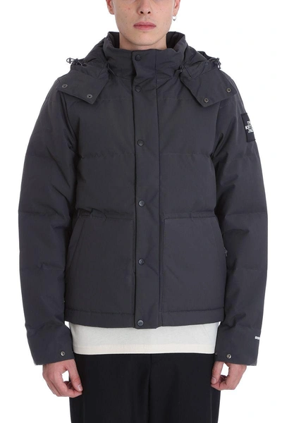 Shop The North Face Box Canyon Grey Polyamide Jacket