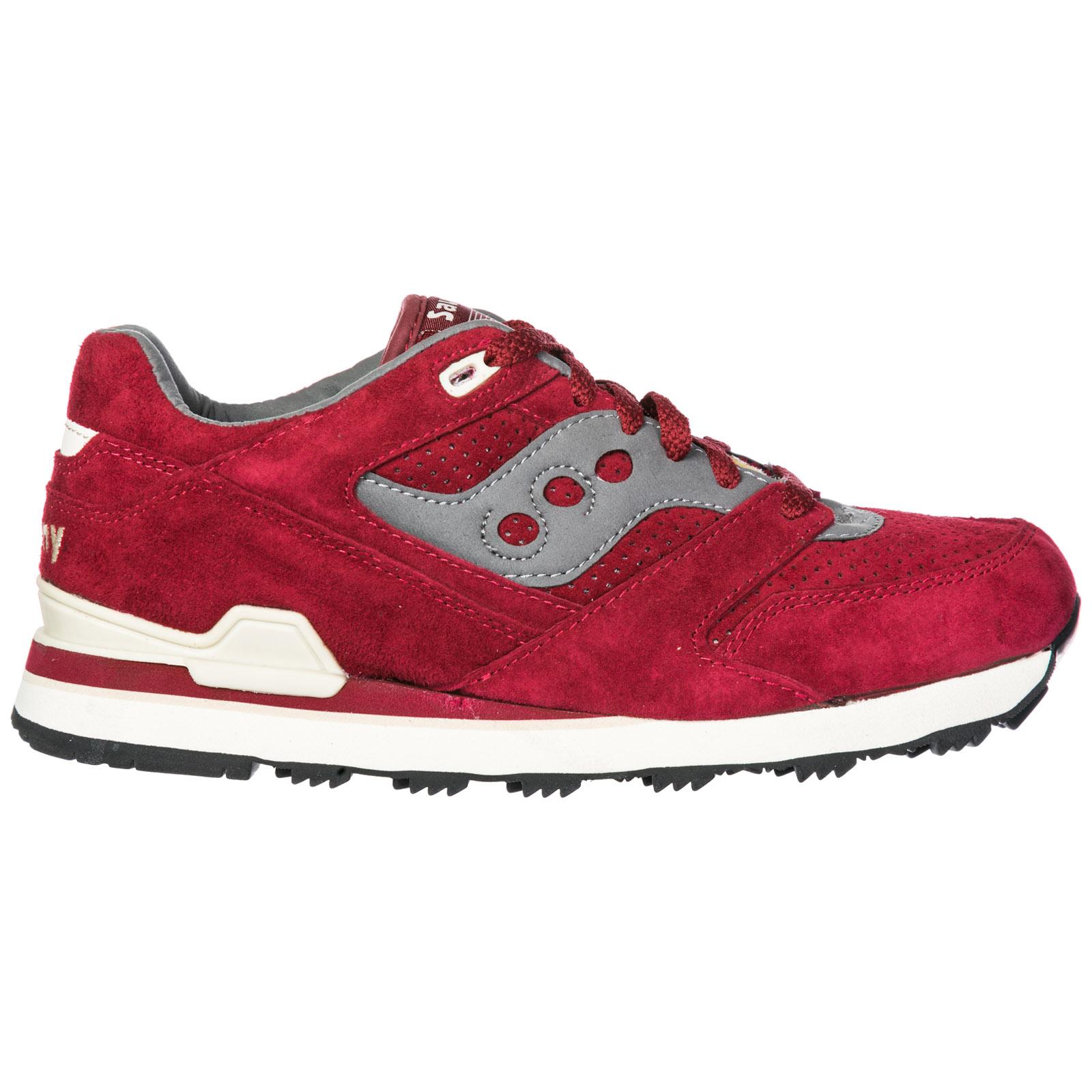 saucony courageous red
