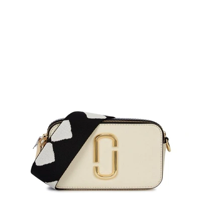 Shop Marc Jacobs Snapshot White Leather Shoulder Bag