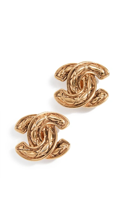 Chanel quilted earrings deals