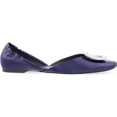 Shop Roger Vivier Chips Patent Leather Ballerina Flats In Navy