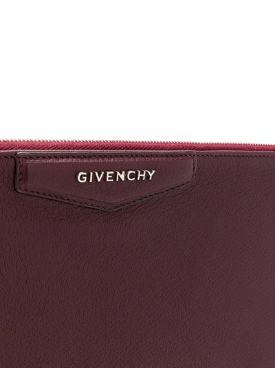 Shop Givenchy Antigona Clutch - Red