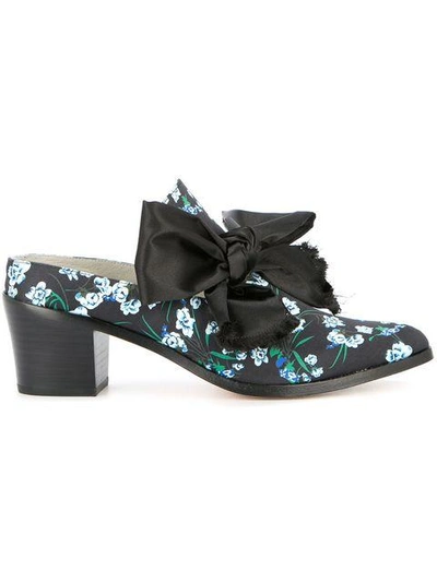 Shop Mara & Mine Carolina Floral Loafers In Black Flora