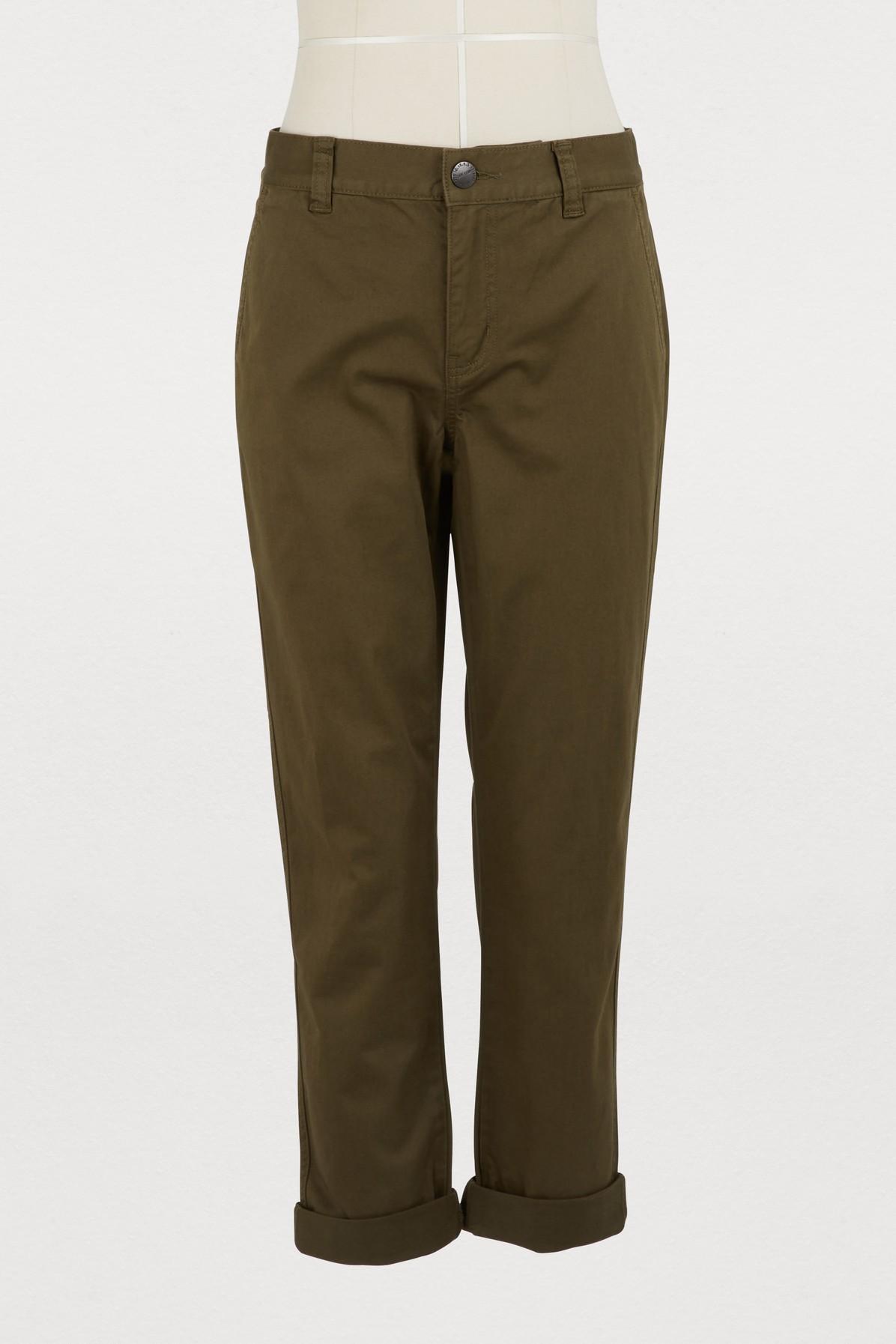 current elliott the confidant