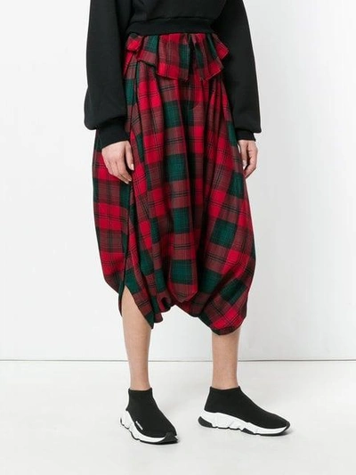 Pre-owned Comme Des Garçons Tartan Drop-crotch Trousers In Red