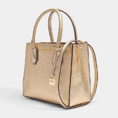 Shop Michael Michael Kors Mercer Medium Messenger Bag In Pale Gold Mercer Pebble Leather
