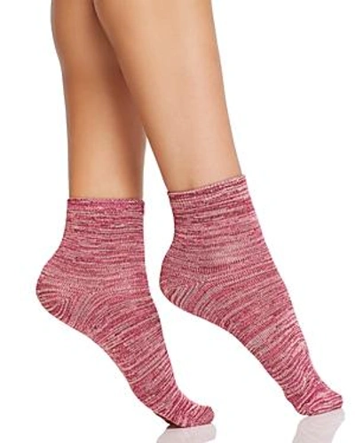 Shop Hue Super Soft Cropped Socks In Beet Red Spacedye