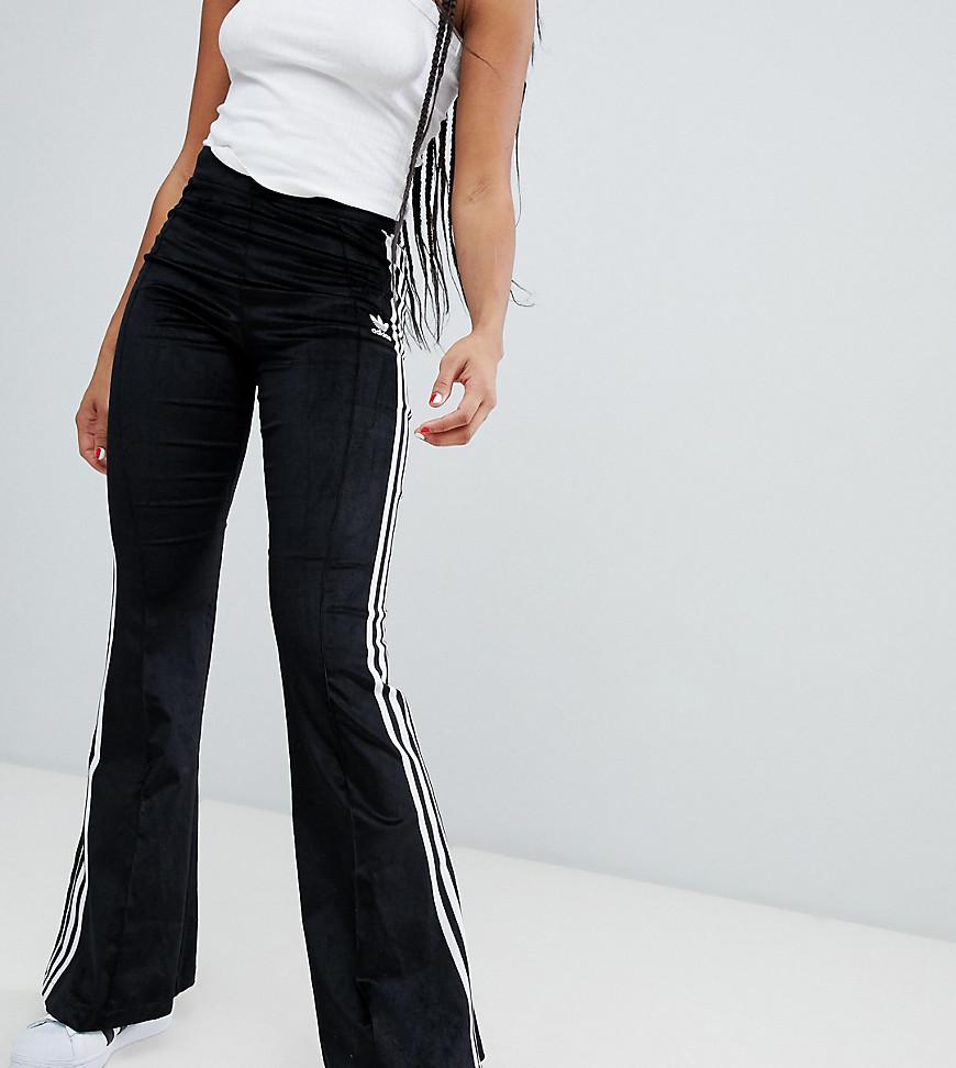 adidas originals adicolor three stripe flared pants in black