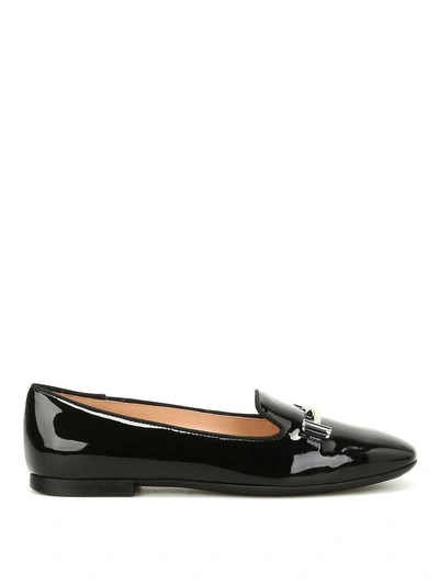 Shop Tod's Double T Patent Leather Slippers In Black