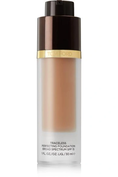 Shop Tom Ford Traceless Perfecting Foundation Broad Spectrum Spf15 - Ivory Vellum 02 In Neutral