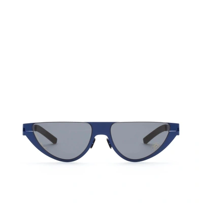 Shop Martine Rose Kitt Sunglasses In Blue