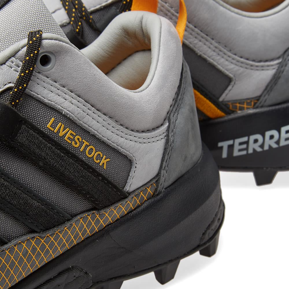 adidas livestock terrex